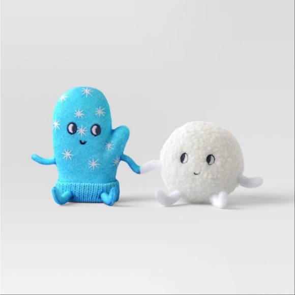 Target Wondershop Felt Mitten & Snowball Duo - Picture 6 of 13